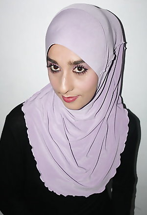 america great again (women hijab)