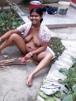 Indian aunty show 54